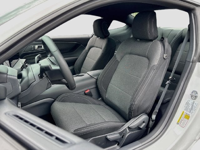 2026 Ford Mustang Base