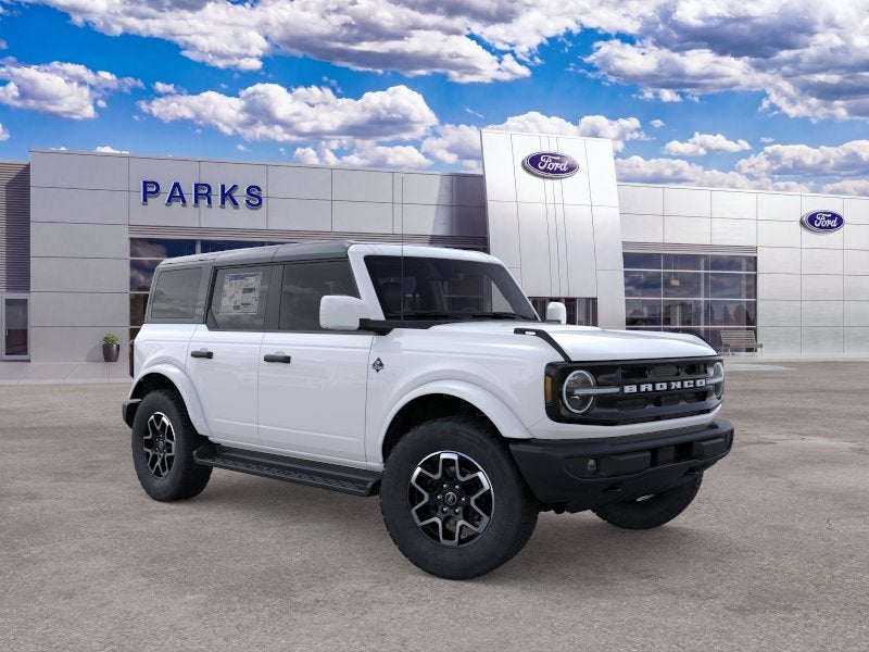2026 Ford Bronco Outer Banks®