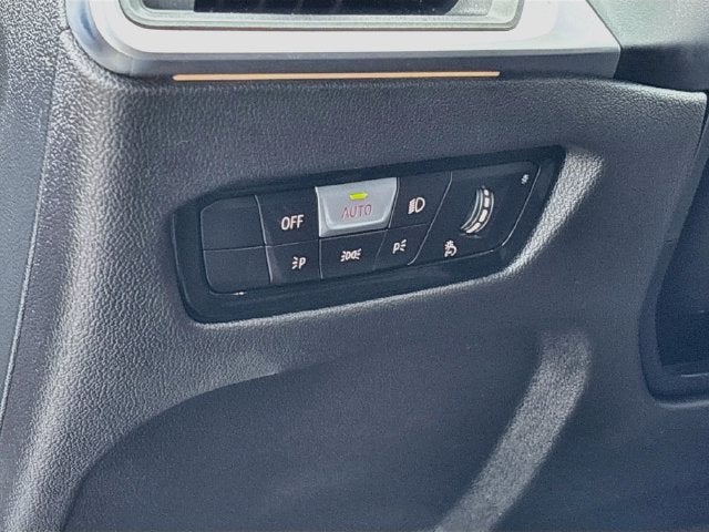 2023 BMW 3 Series 330i