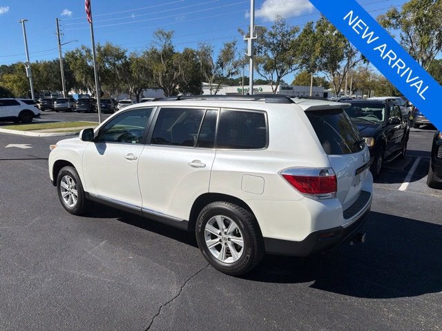 2011 Toyota Highlander SE