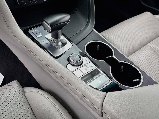 2022 Genesis G70 2.0T