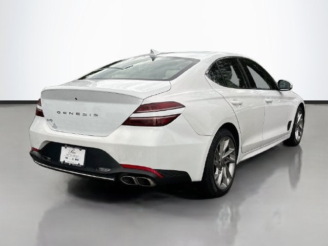 2022 Genesis G70 2.0T